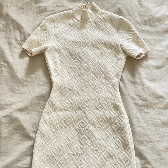 Fendi×Skims white logo embossed mini dress S size - Picture 4 of 13